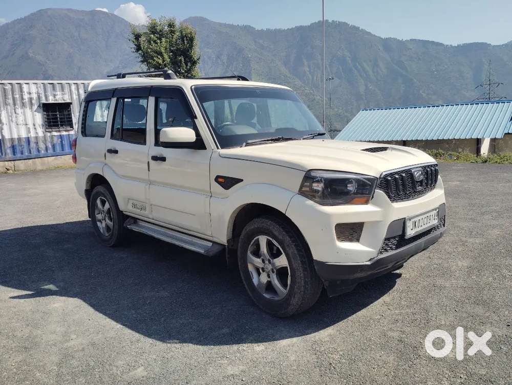 Mahindra Scorpio 2017 Diesel Well Maintained