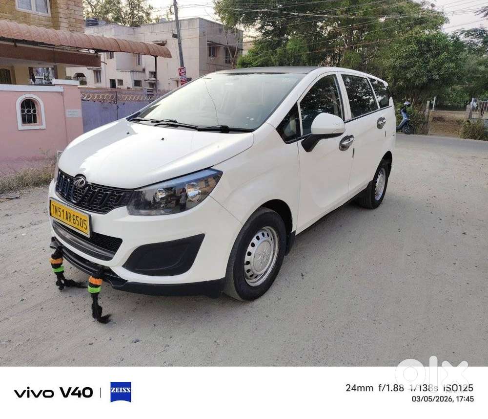 Mahindra Marazzo M2, 2022, Diesel