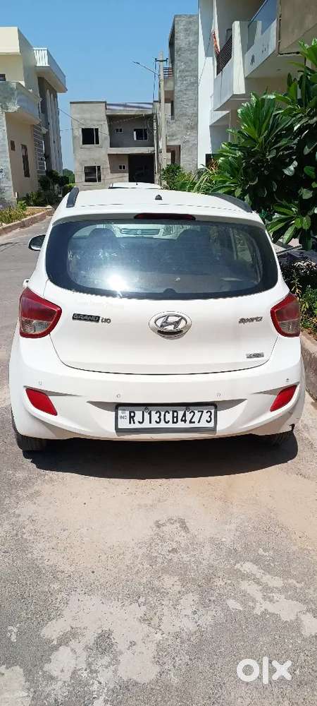 Hyundai Grand I10 Crdi Sportz 2015