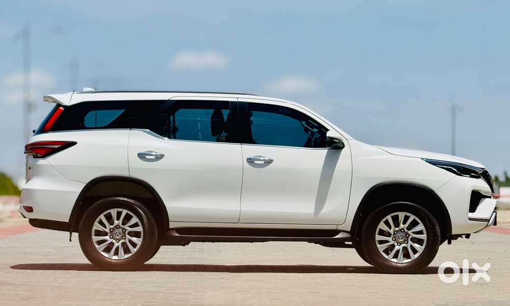Toyota Fortuner 4x2 Mt 2.8 Diesel, 2023, Diesel