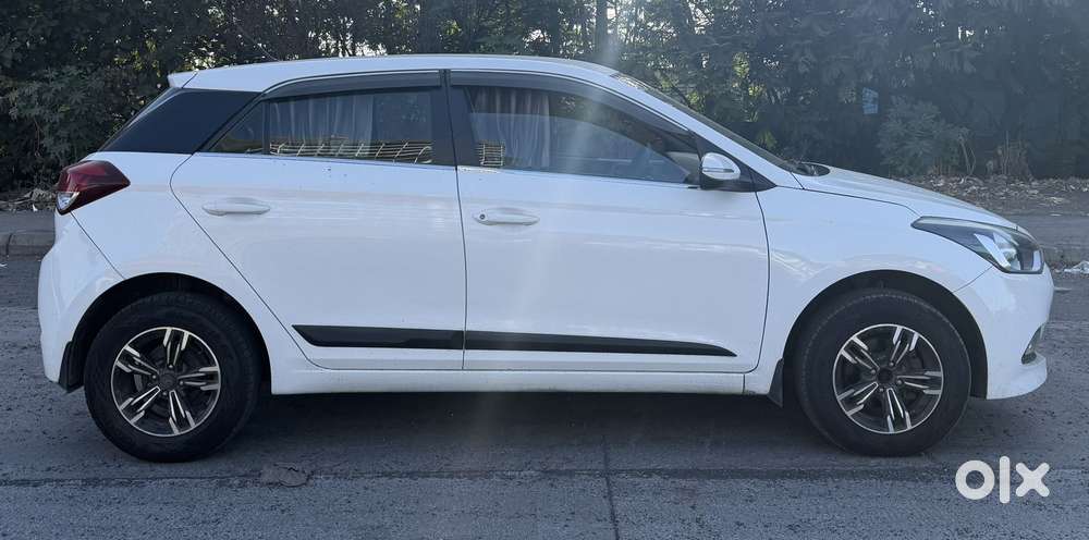 Hyundai I20 Sportz 1.2 Bs-iv, 2017, Petrol