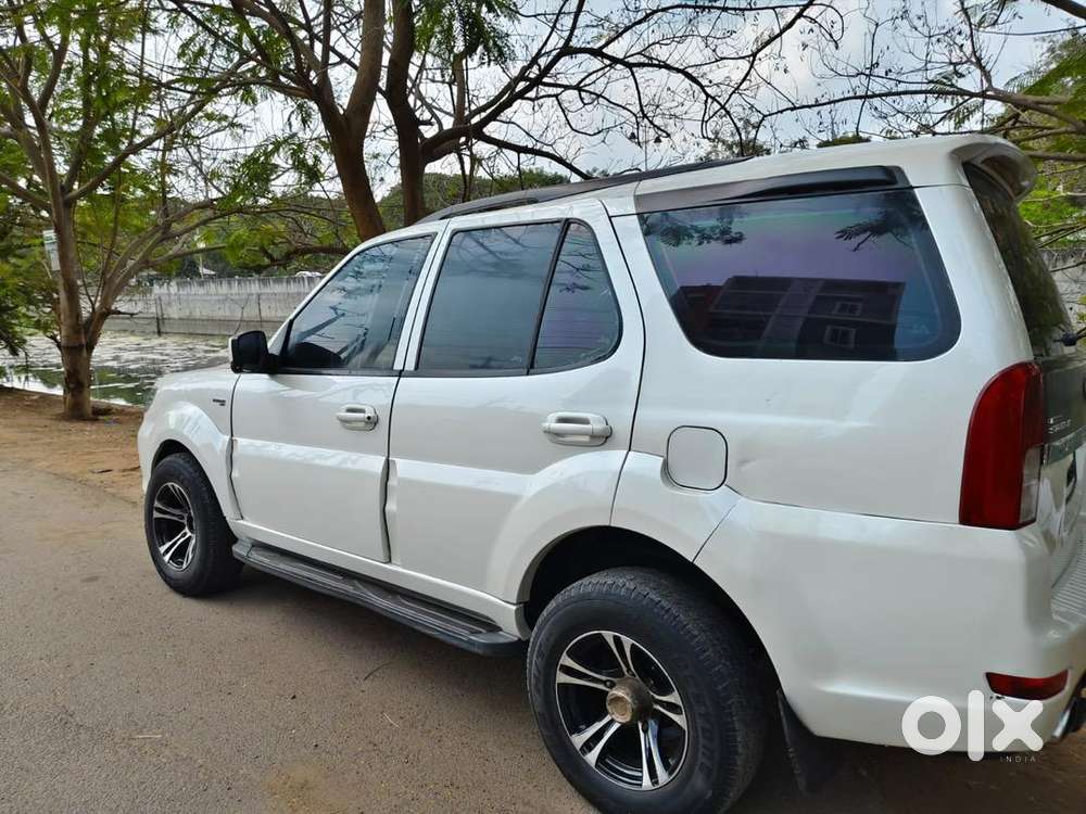 Tata Safari Storme 2014 Diesel 105000 Km Driven