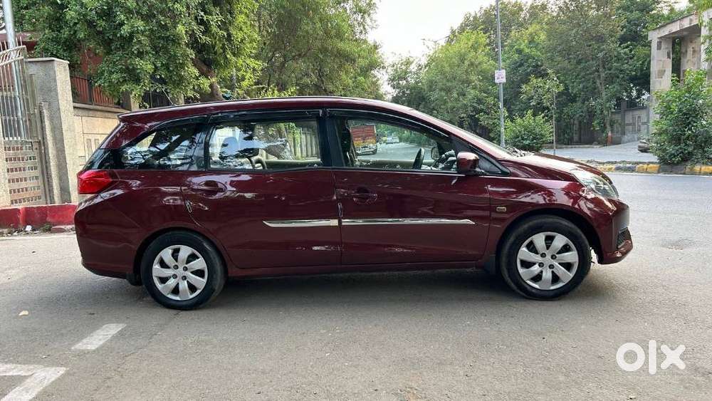 Honda Mobilio 1.5 S I-vtec Mt, 2015, Cng & Hybrids