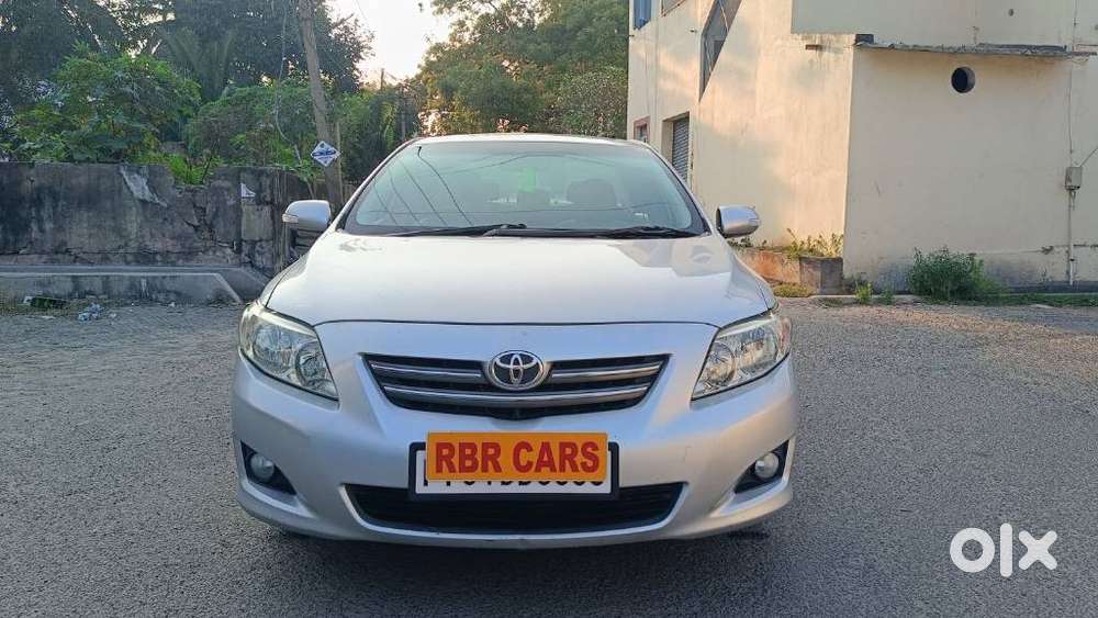 Toyota Corolla Altis G, 2010, Petrol