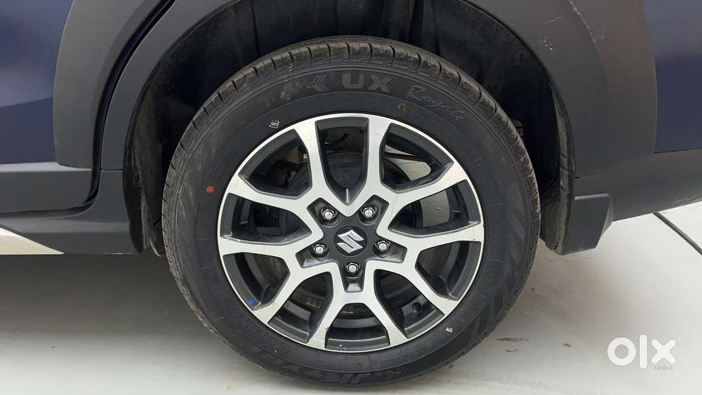 Maruti Suzuki Xl6 1.5 Alpha Mt, 2024, Petrol