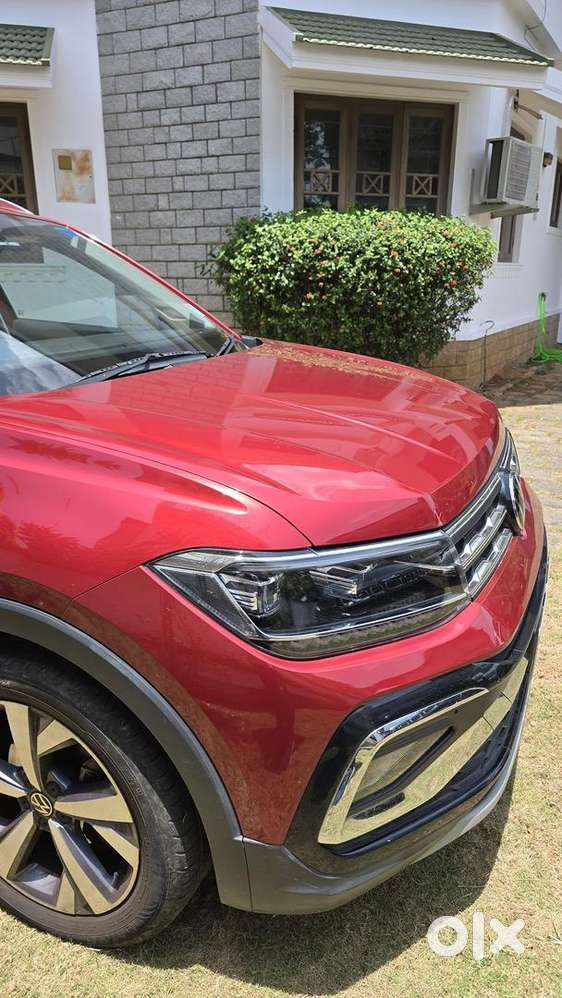 Volkswagen Taigun 1.0 Tsi At  Cherry Red  Single Owner  Low Km