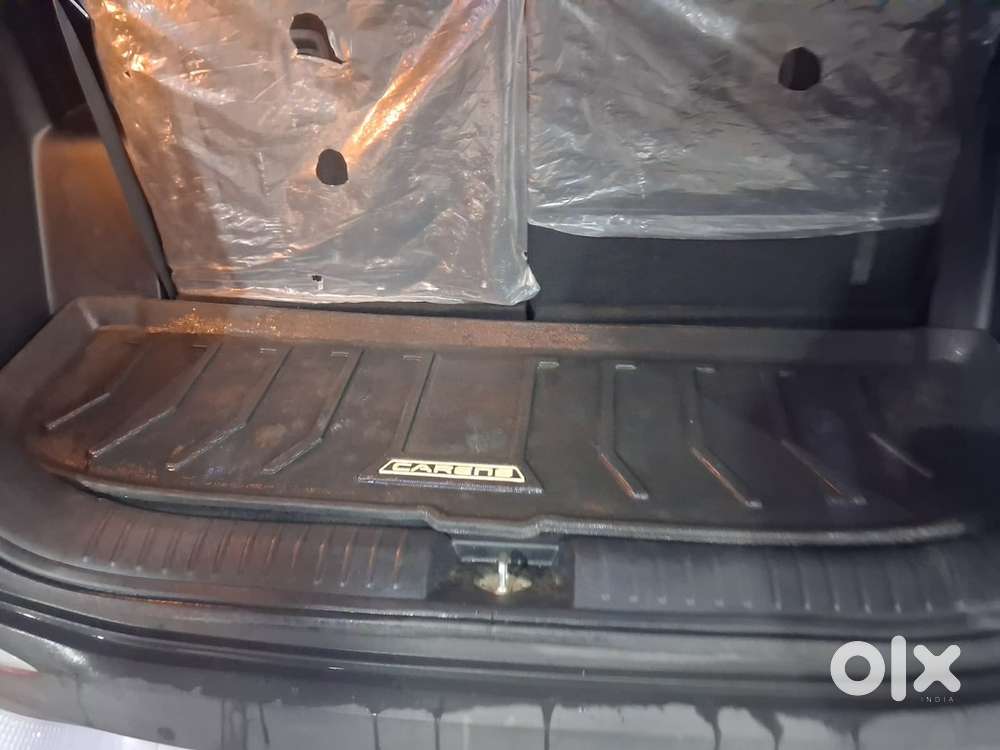 Kia Carens Petrol 2024
