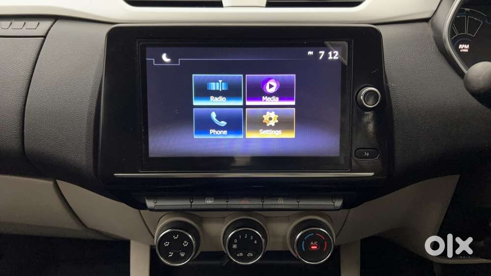 Renault Triber Rxz Easy-r Amt, 2021, Petrol