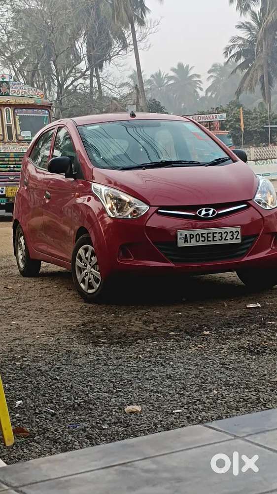 Hyundai Eon Era 2017 Petrol And Cng Manual