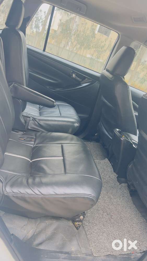 Toyota Innova Crysta 2.4 Gx Mt, 2023, Diesel