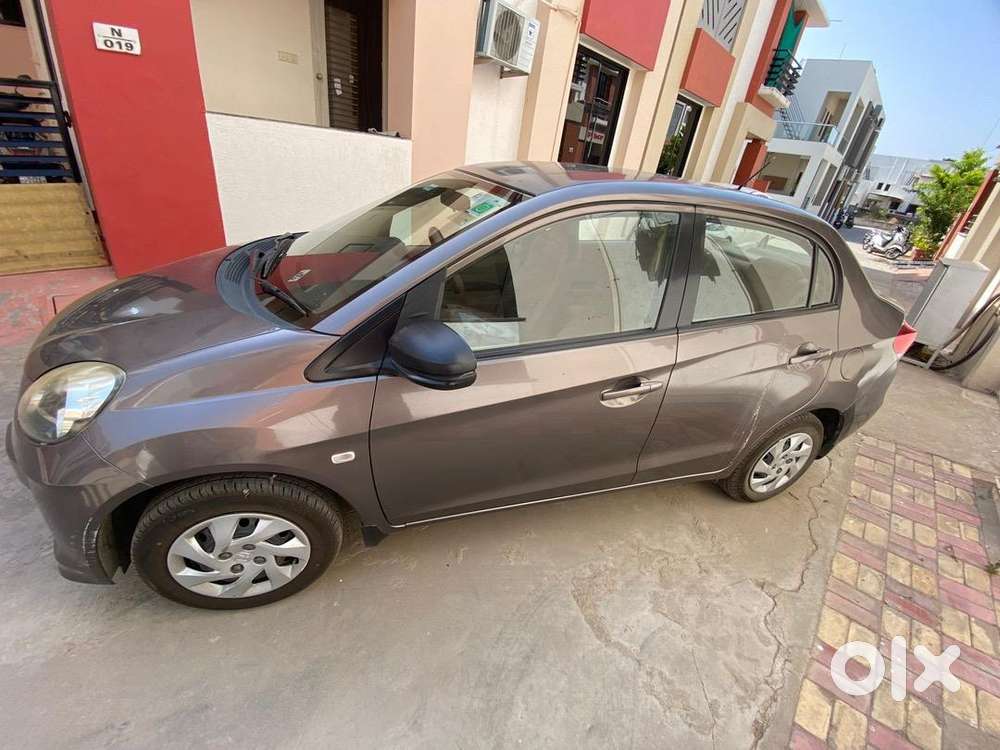 Honda Amaze 2015 Diesel Well Maintained