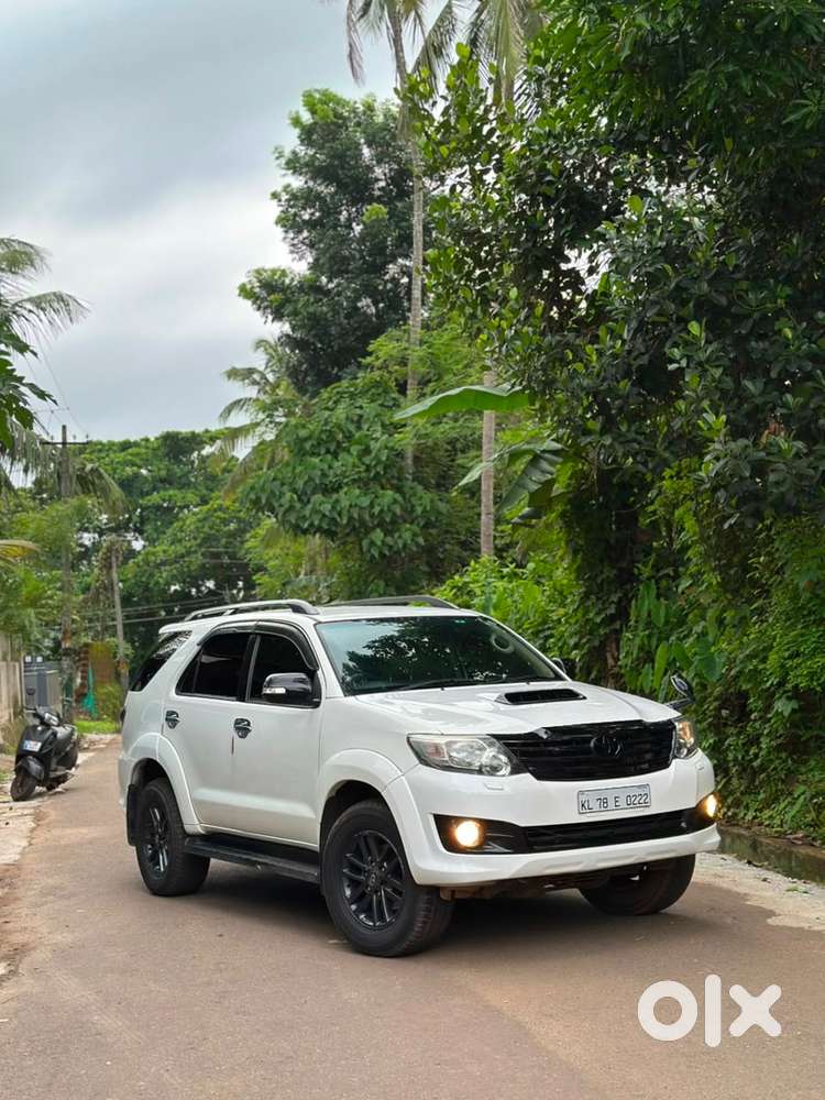 2015 Toyota Fortuner Diesel, 187000 Km Driven