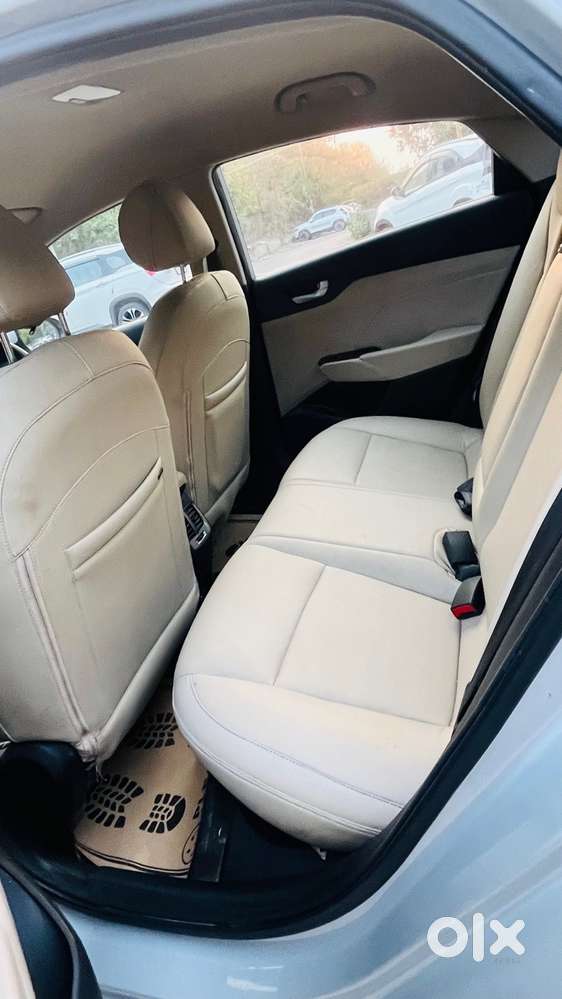 Hyundai Verna 1.6 Sx (o) Vtvt, 2018, Petrol
