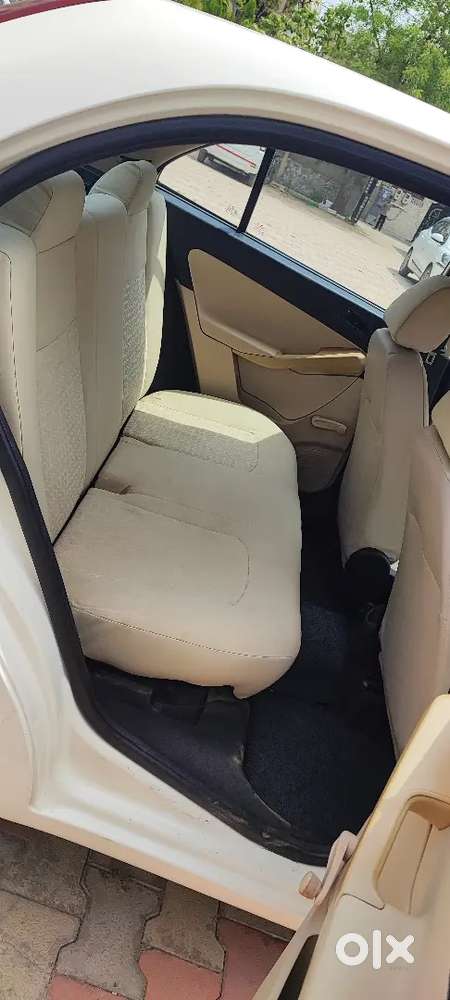 Tata Indica Vista Safire Gls 2012