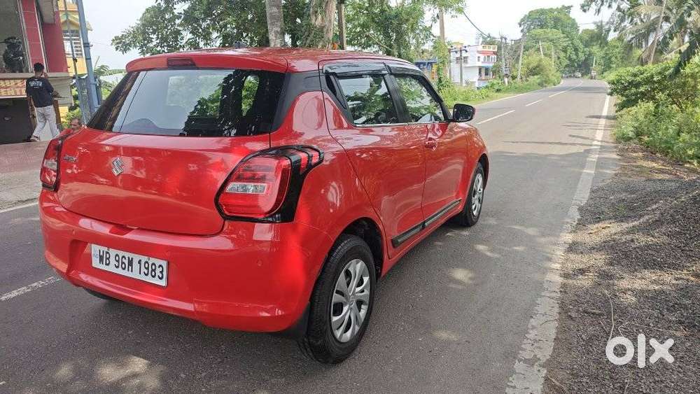 Maruti Suzuki Swift Vxi + Manual, 2019, Petrol