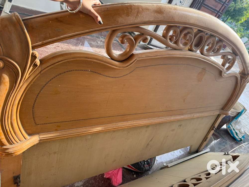 Bed Headboard & Footboard &ndash; Good Condition