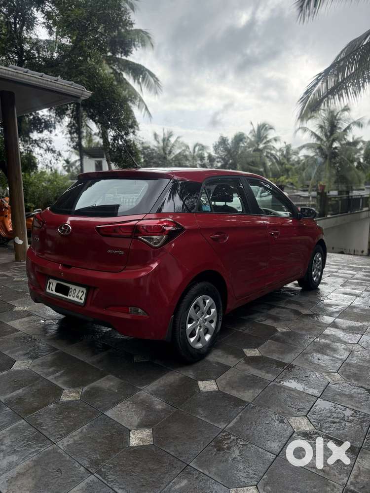 Hyundai I20 Petrol Spotz, 2017, Petrol
