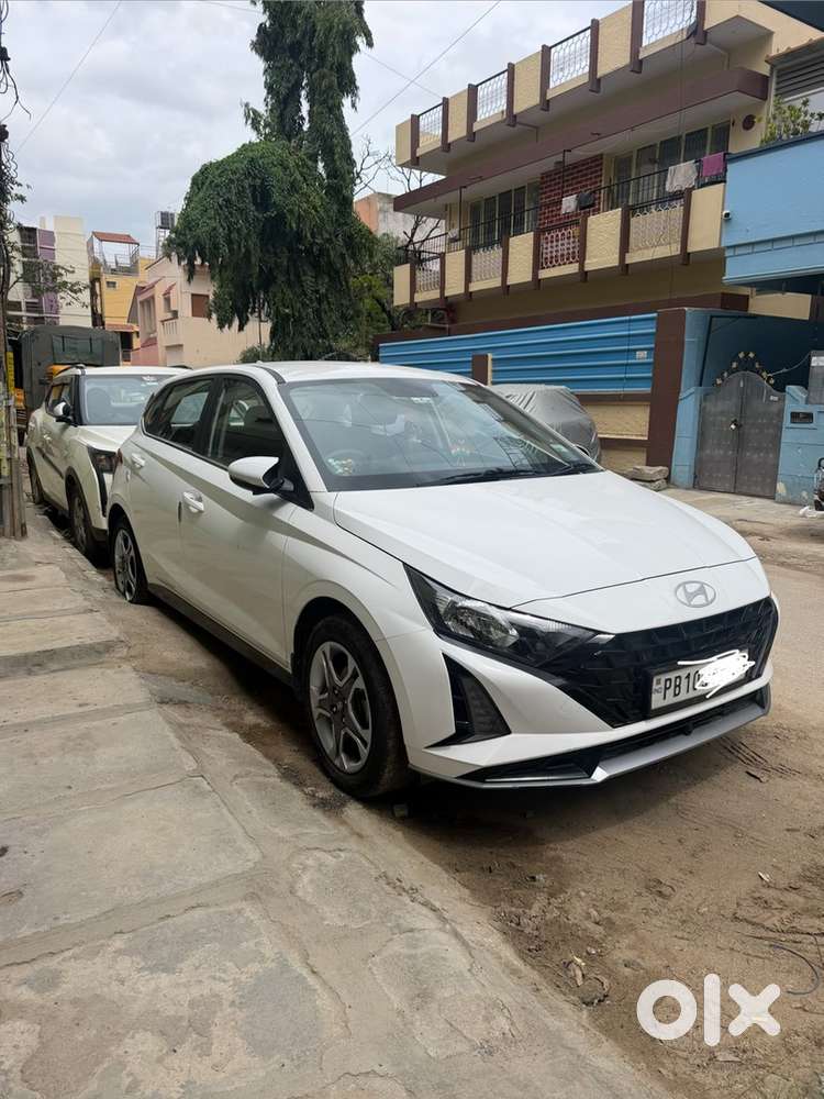 Hyundai New I20 Petrol Manual 2025