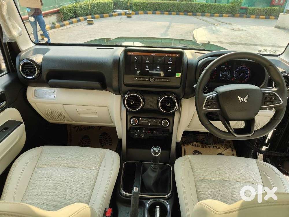 Mahindra Thar Roxx Mx5 Petrol Mt 2wd, 2026, Petrol