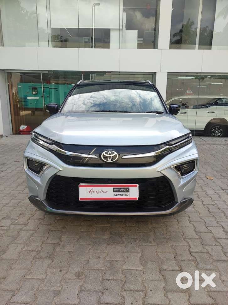 Toyota Urban Cruiser Hyryder 1.5 V Hybrid, 2024