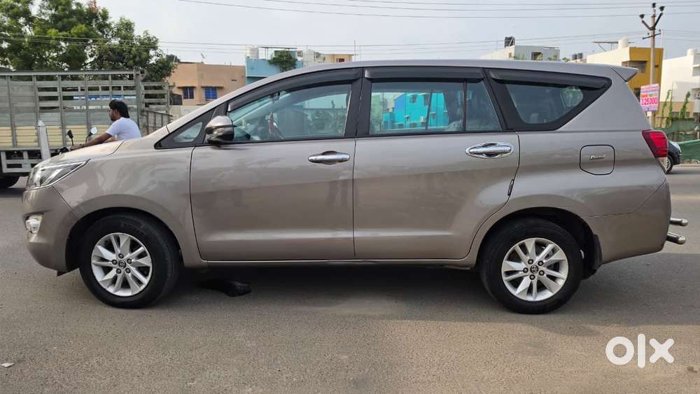 Toyota Innova Crysta 2.4 Gx Mt 8s, 2019, Diesel