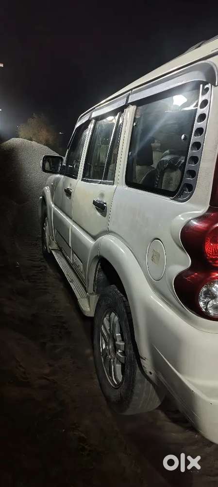 Car Expired But Interior And Exterior Is Good And Fit