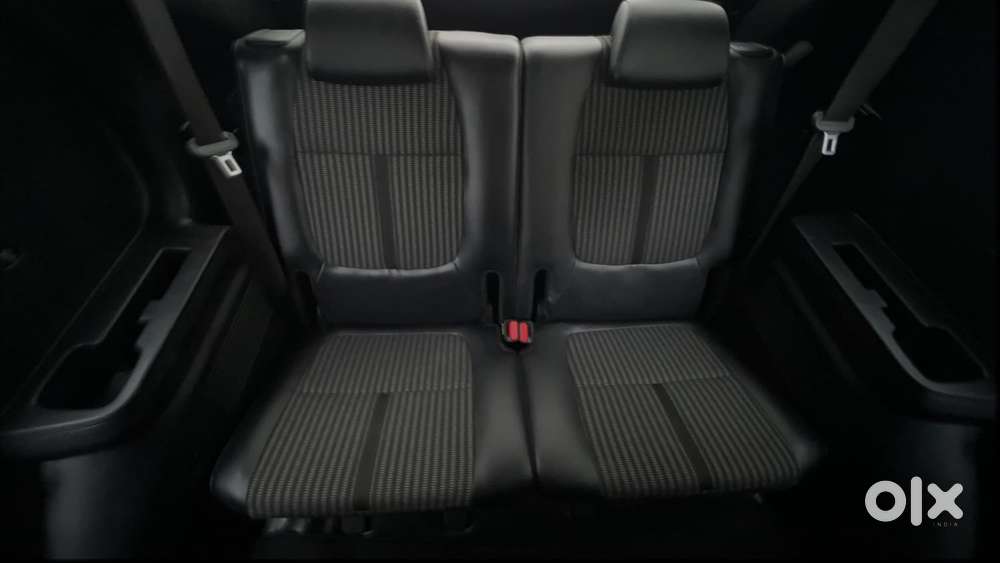 Kia Carens 1.4 Prestige 7 Str, 2023, Petrol