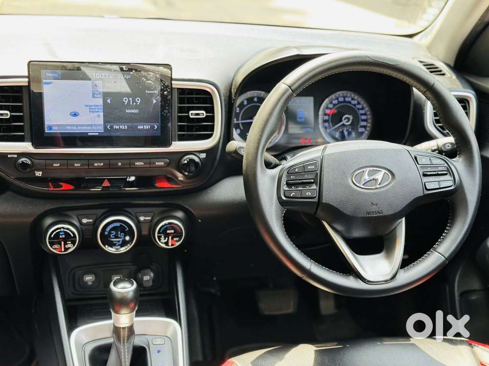 Hyundai Venue 1.0 Sx Turbo Dct, 2019, Petrol