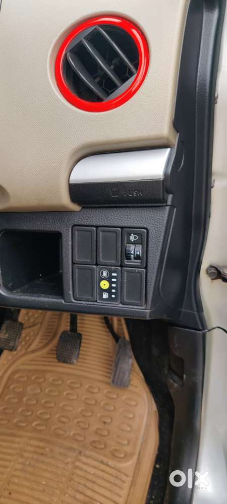 Maruti Suzuki Wagon R 1.0 Lxi (o), 2016, Cng & Hybrids
