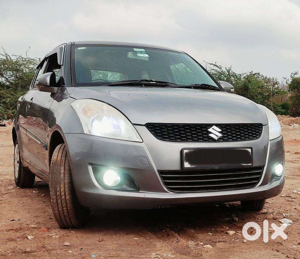 Maruti Suzuki Swift Vxi Abs Bsiv, 2014, Petrol