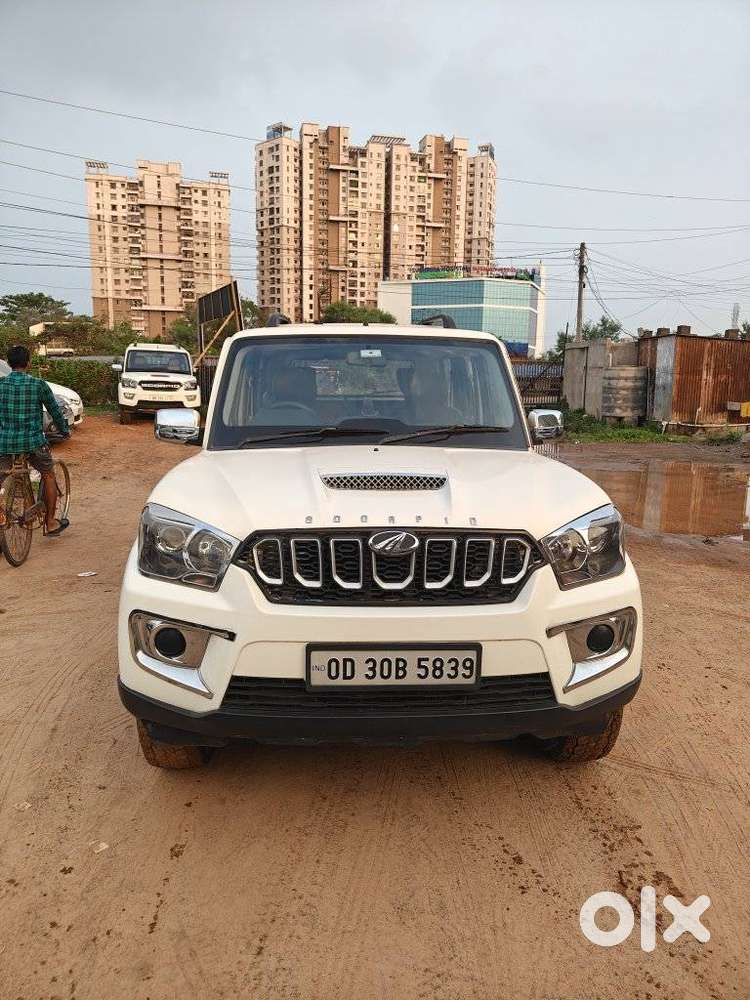 Mahindra Scorpio S7 120, 2018, Diesel