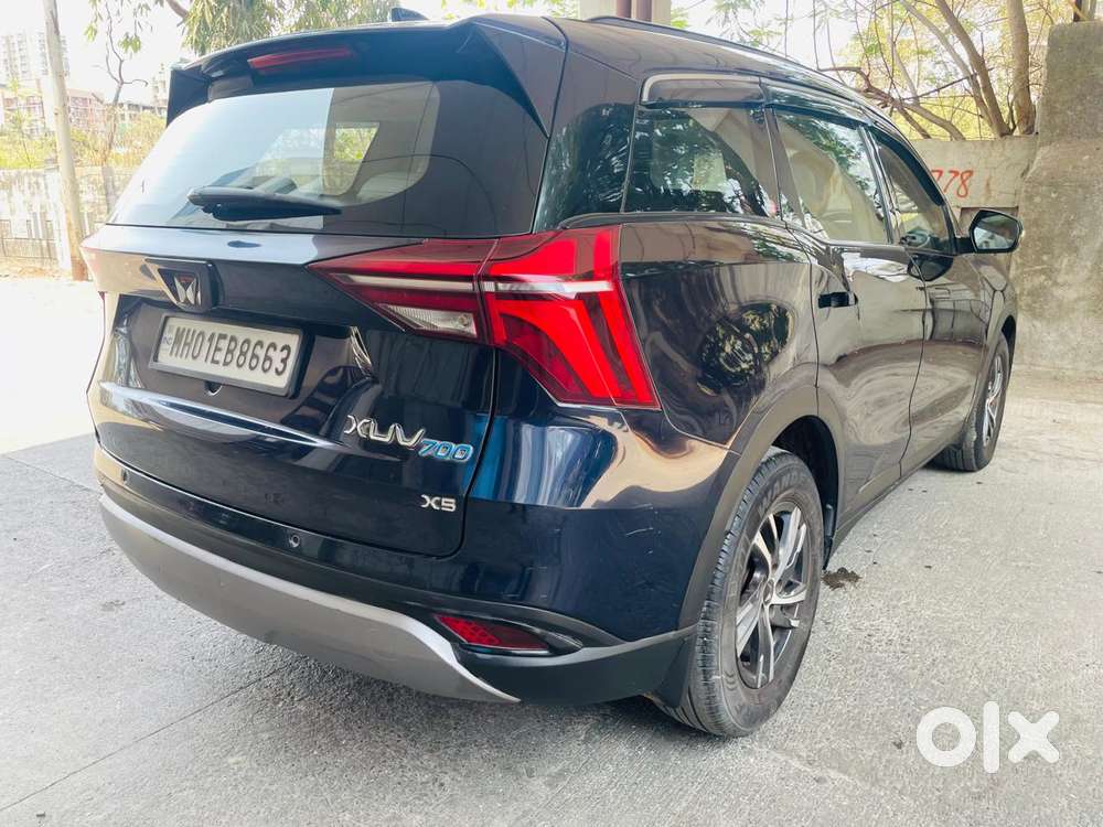 Mahindra Xuv700 2.0 Ax 5 Petrol Mt 7 Str, 2022, Petrol