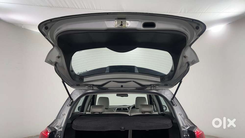 Maruti Suzuki S-cross 1.5 Alpha At, 2022, Petrol