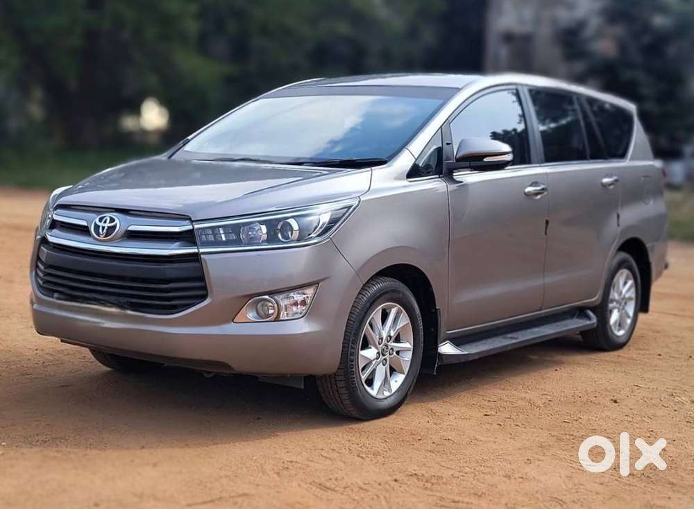 Toyota Innova Crysta