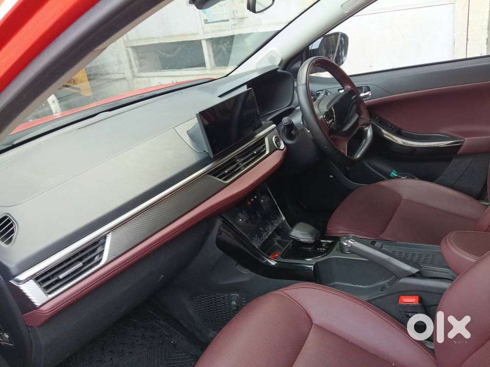 Tata Curvv Accomplished S 1.2 Revotron Petrol 7dca, 2024, Petrol
