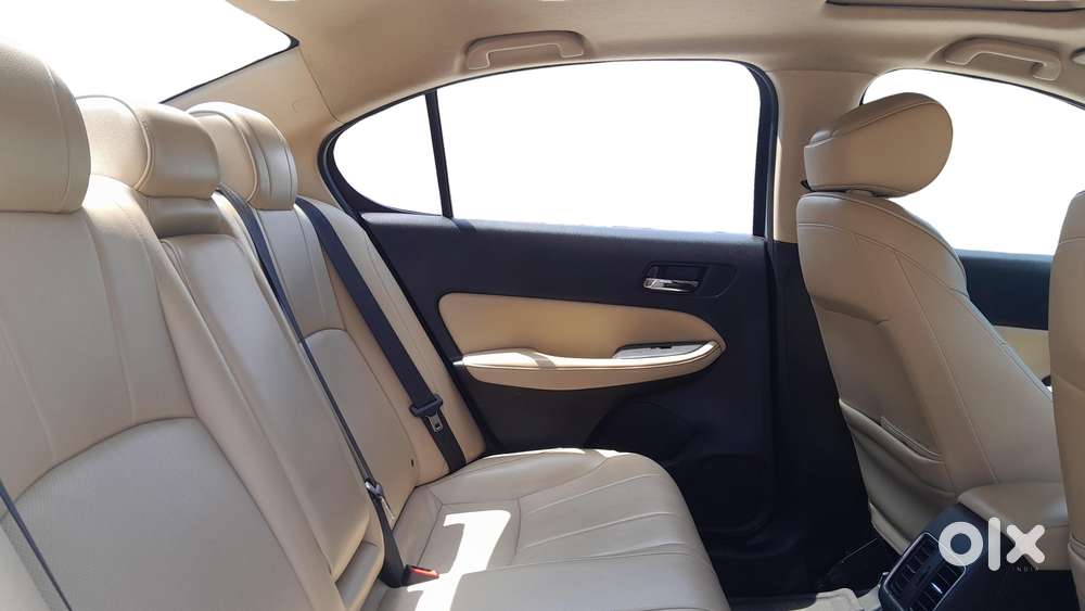 Honda City 1.5 Zx Cvt I-vtec, 2022, Petrol