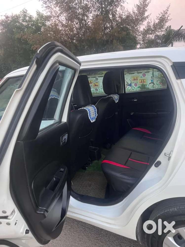 Maruti Suzuki Swift Vxi, 2020, Petrol