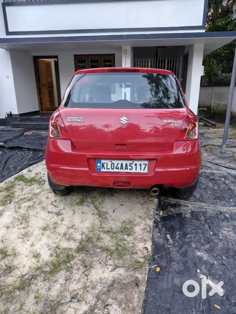 Maruti Suzuki Swift 2011 Petrol 80000 Km Driven