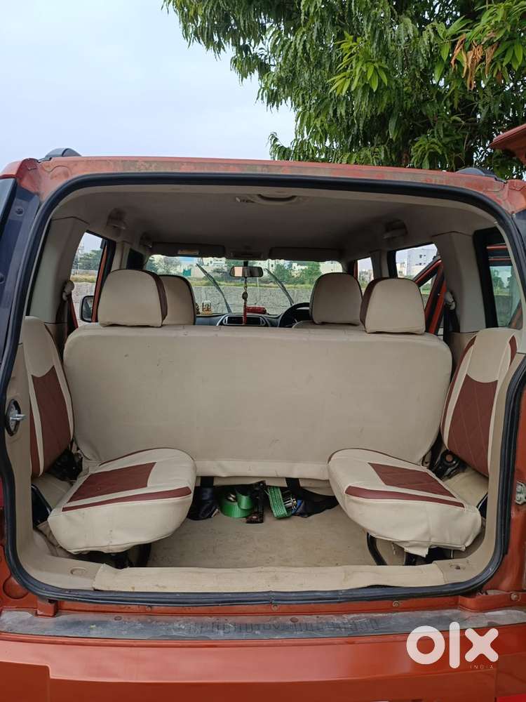 Mahindra Tuv 300 2017 Diesel Well Maintained