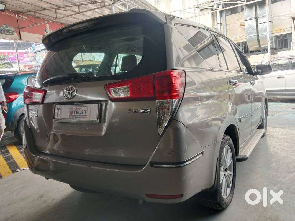 Toyota Innova Crysta, 2016, Diesel