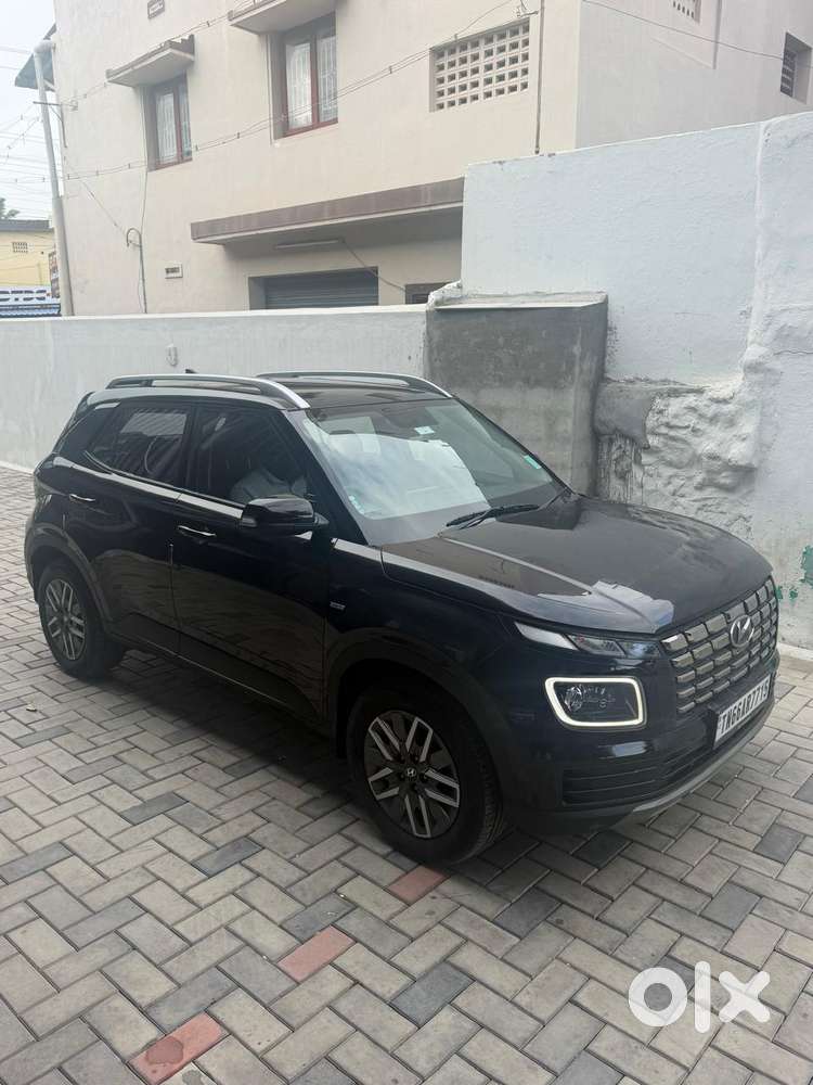 Hyundai Venue S Turbo, 2024, Petrol