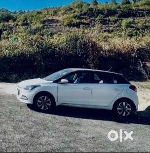 I20 Asta Dual Tone Model 2017