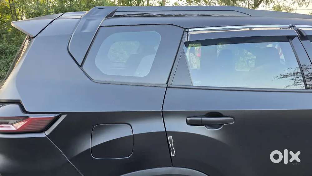 Tata Safari Manual 7 Str Stealth Edition