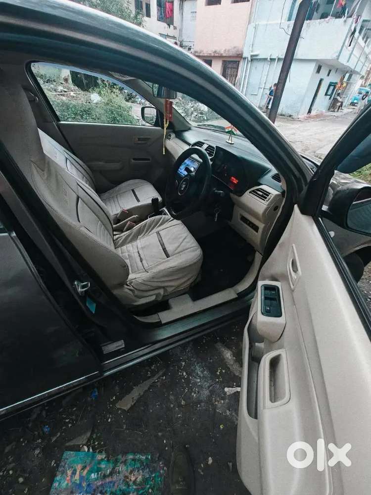Maruti Suzuki Dzire 1.2 Lxi 2022