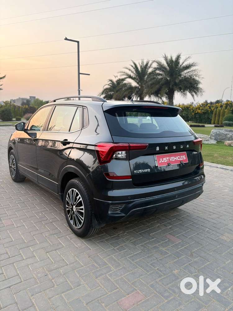 Skoda Kushaq 1.0 Tsi Active, 2022, Petrol