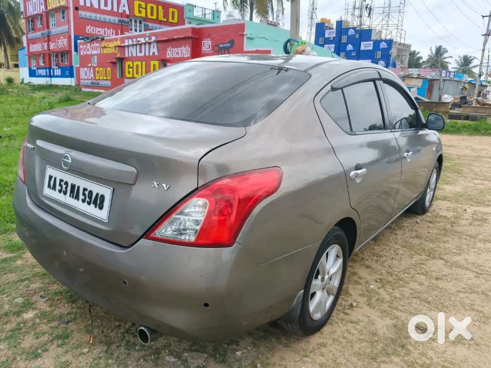 Nissan Sunny Edition 2013