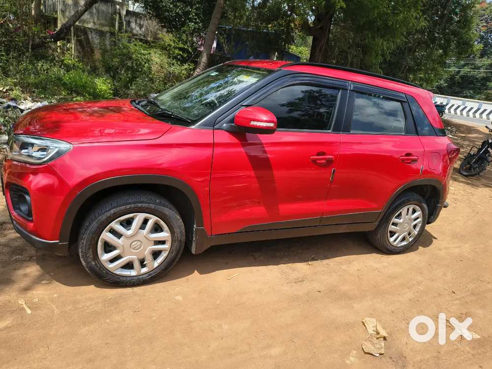 Maruti Suzuki Brezza 2022 Petrol 49372 Km Driven