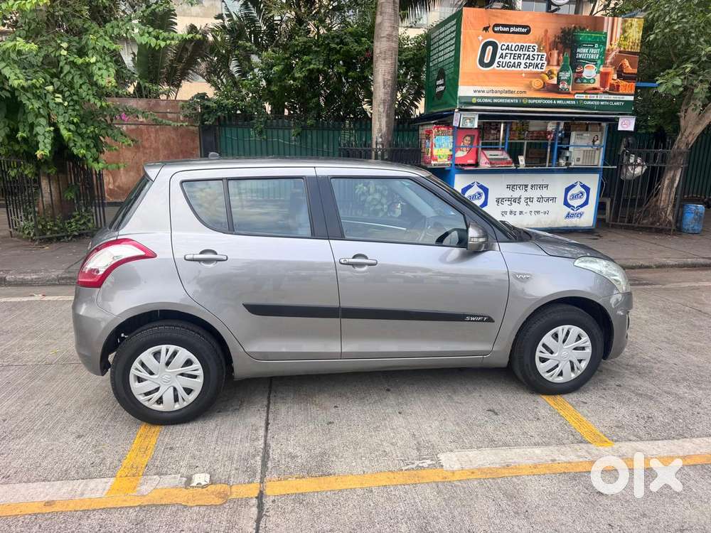 Maruti Suzuki Swift Vxi Abs Bsiv, 2015, Petrol