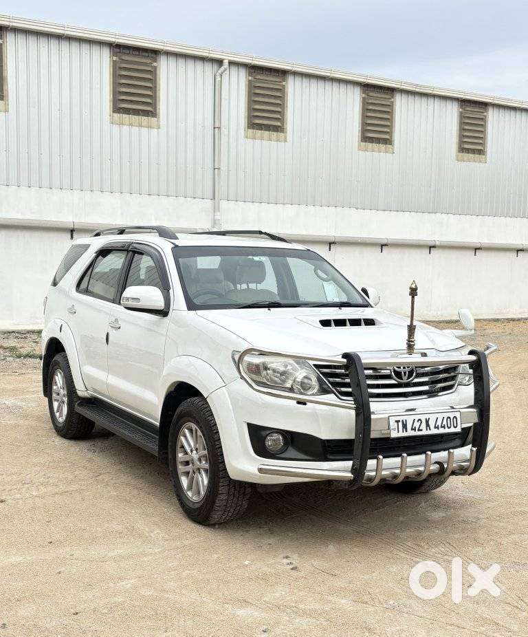 Toyota Fortuner 2011-2016 4x2 Manual, 2014, Diesel