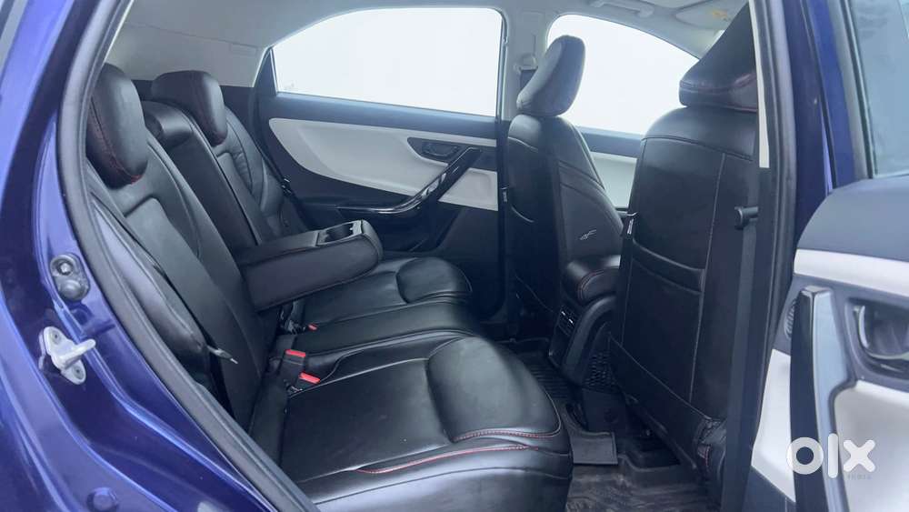 Tata Nexon Creative Plus 1.2 Revotron Petrol 7dca Dt, 2026, Petrol